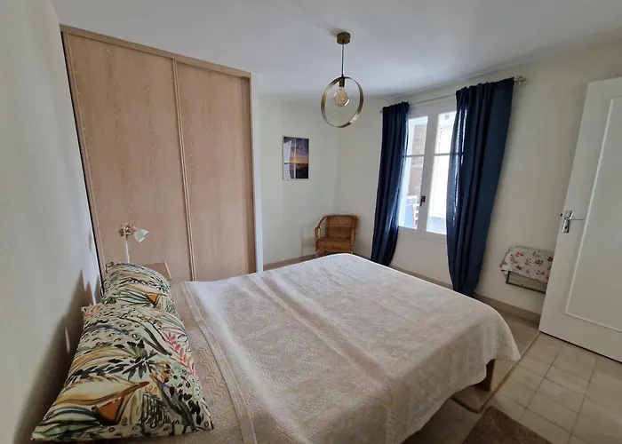Maison De Vacances 2 Personnes A Quiberon